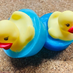 Entchen rubber ducky zitrone seife crazysuitcaseflamingo